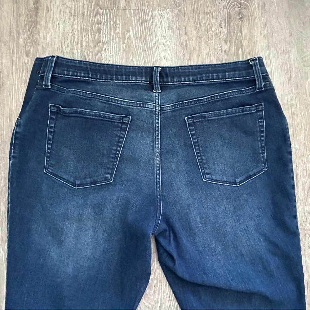 Ingrid and Isabel Maternity Blue Jean Jeggings size 16 - Picture 5 of 6